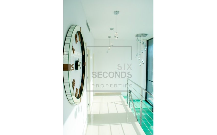 Revente - Villa -
San Miguel de Salinas - Urbanizaciones