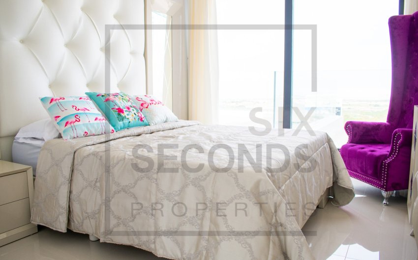 Revente - Villa -
San Miguel de Salinas - Urbanizaciones