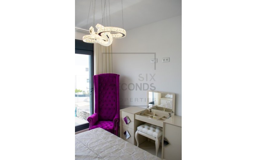 Revente - Villa -
San Miguel de Salinas - Urbanizaciones