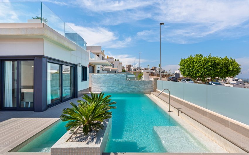 Revente - Villa -
San Miguel de Salinas