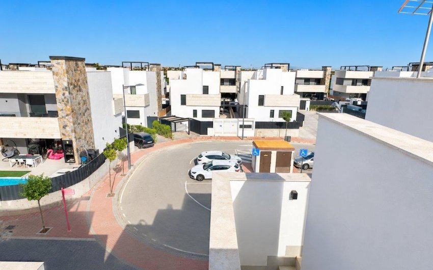 Revente - Villa -
Santa Rosalia Resort - Inland