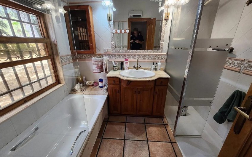 Revente - Villa -
Sax