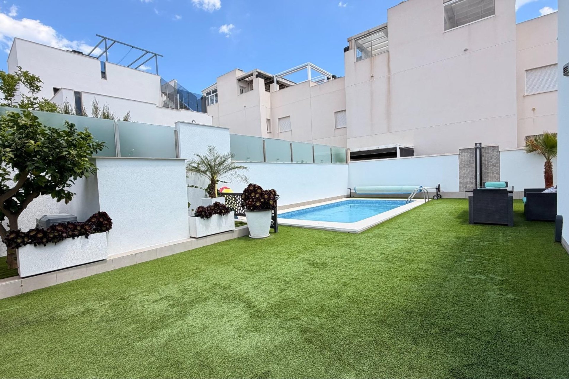 Revente - Villa -
Torrevieja - Aguas Nuevas