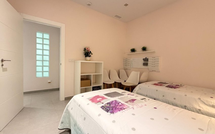 Revente - Villa -
Torrevieja - Aguas Nuevas