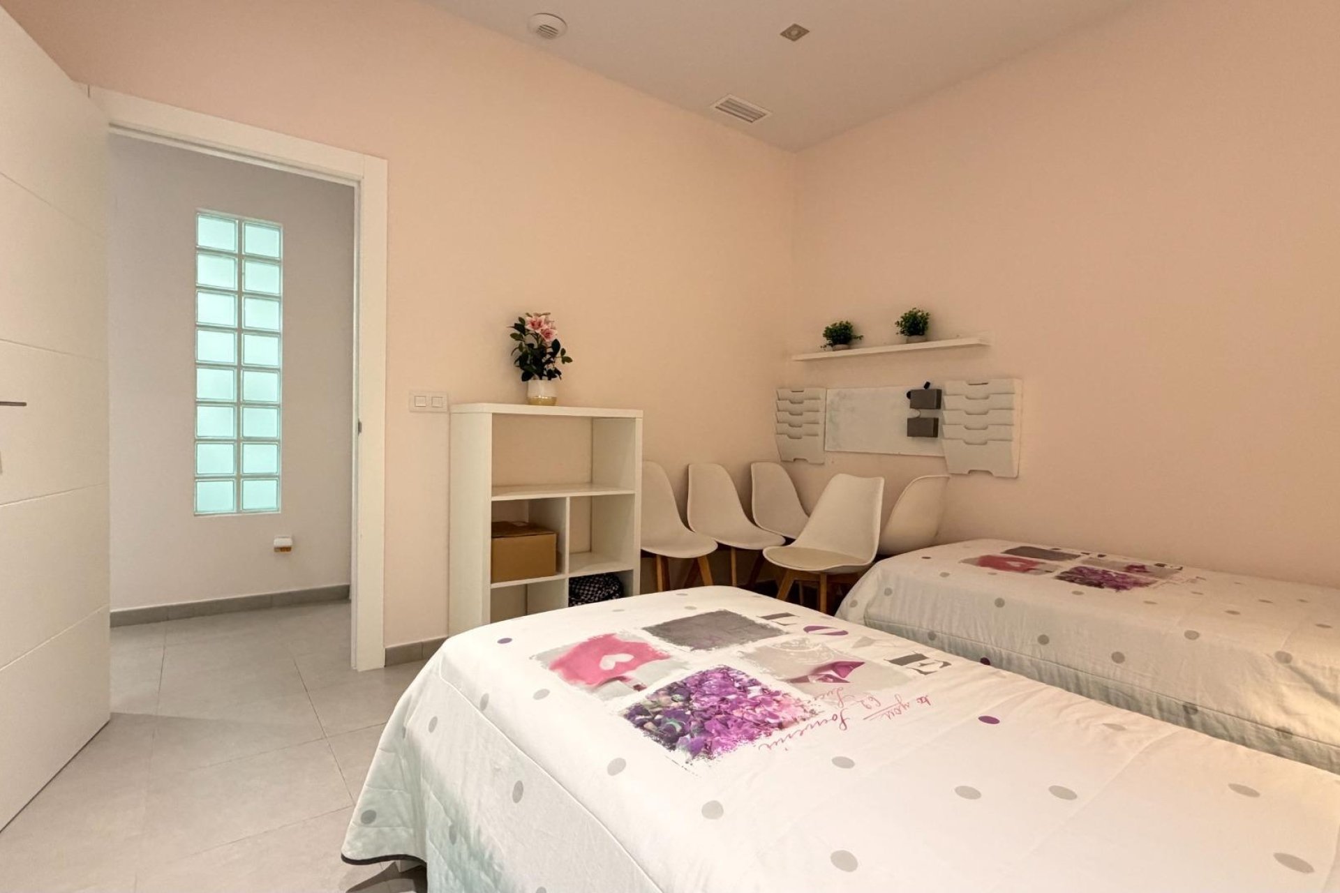 Revente - Villa -
Torrevieja - Aguas Nuevas
