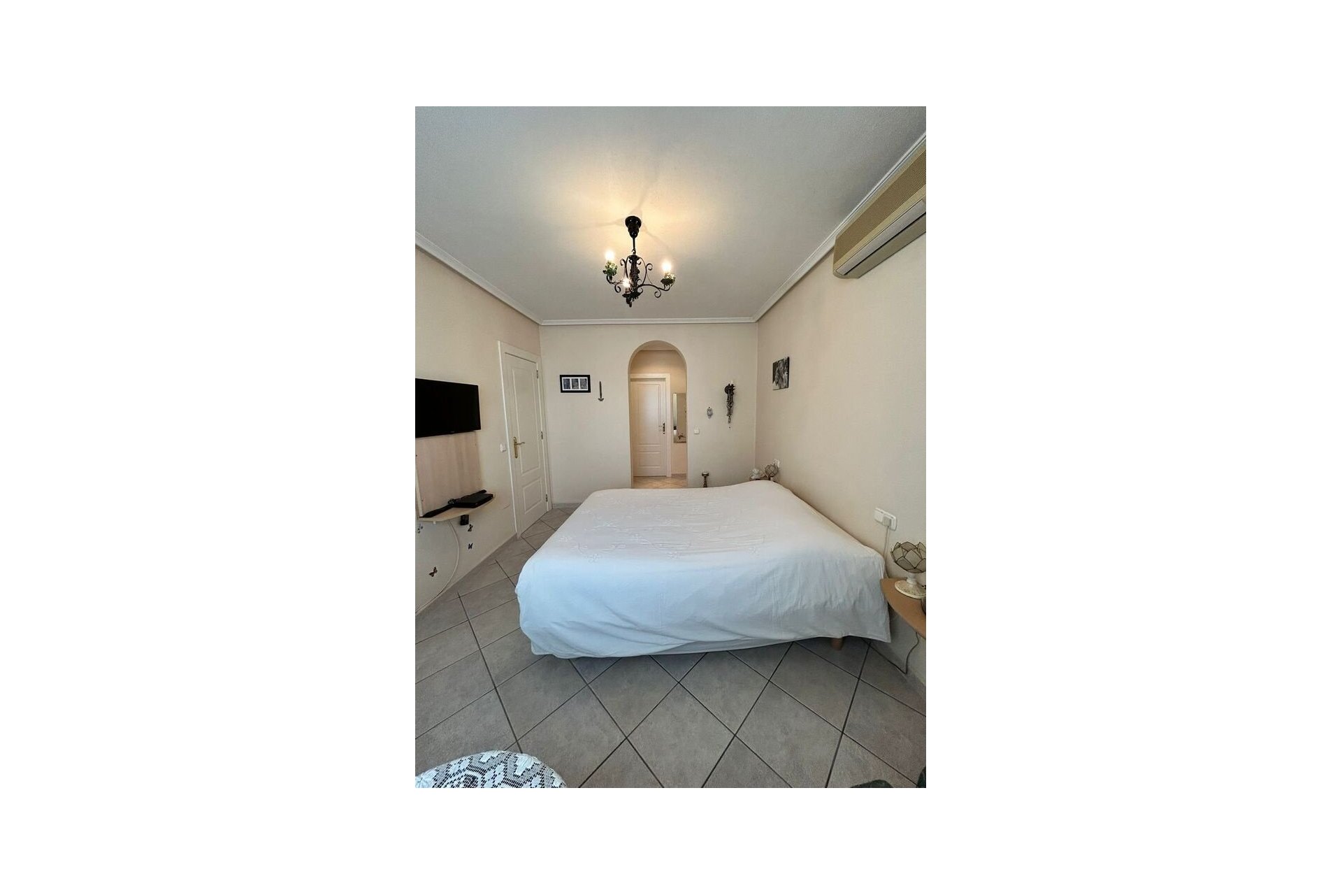 Revente - Villa -
Torrevieja - Aguas Nuevas