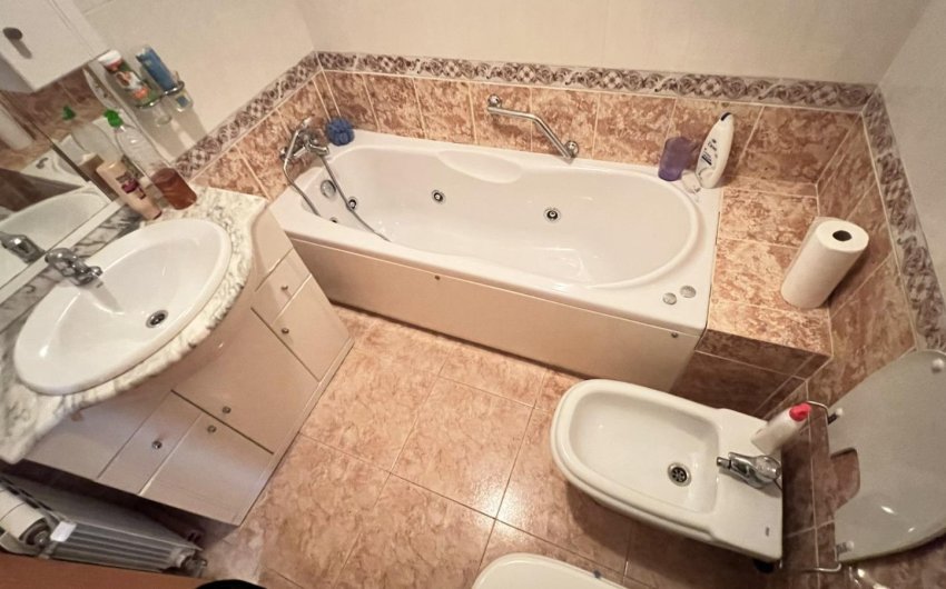 Revente - Villa -
Torrevieja - Aguas Nuevas