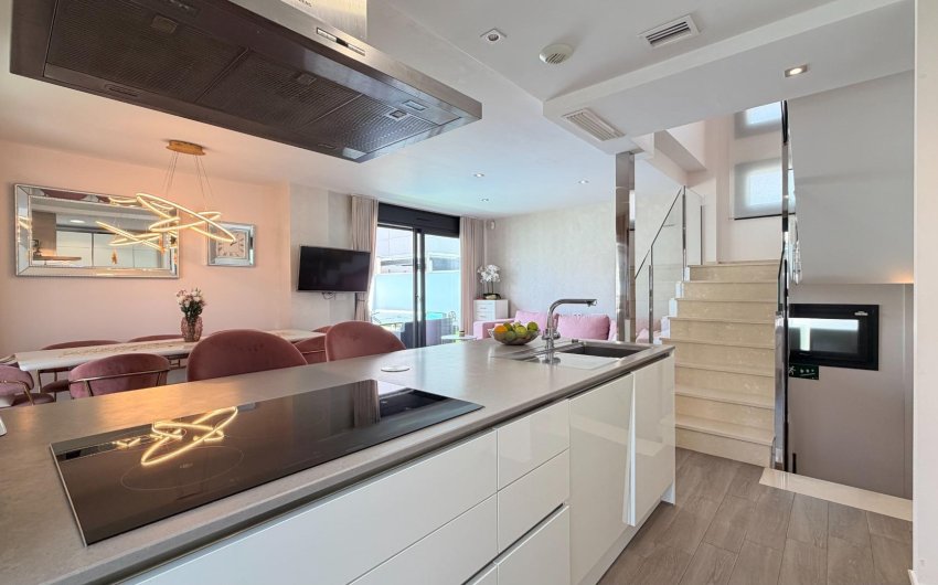Revente - Villa -
Torrevieja - Aguas Nuevas