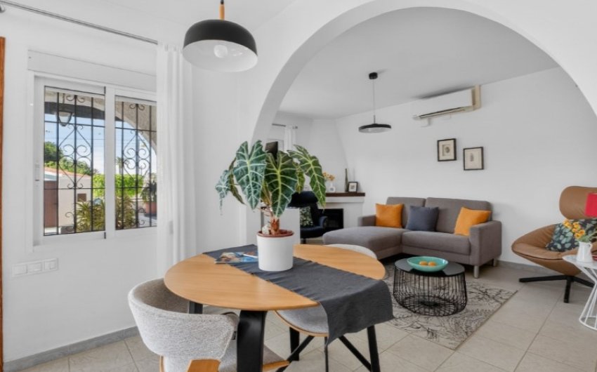 Revente - Villa -
Torrevieja - Costa Blanca