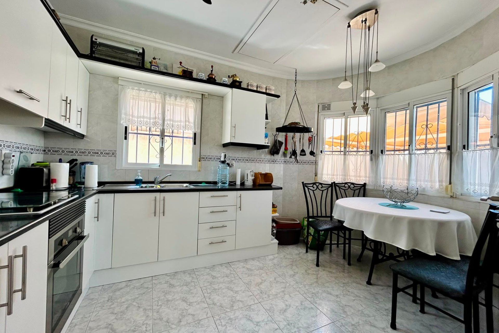 Revente - Villa -
Torrevieja - Costa Blanca