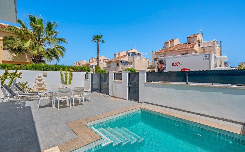 Revente - Villa -
Torrevieja - Costa Blanca