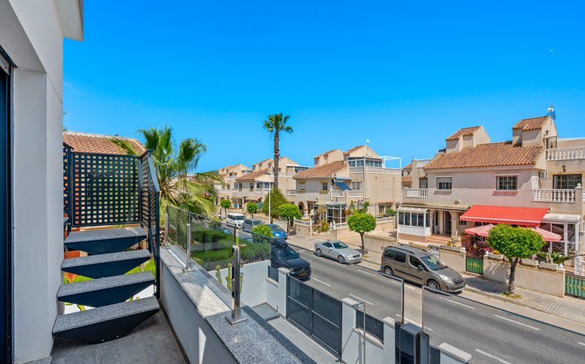 Revente - Villa -
Torrevieja - Costa Blanca