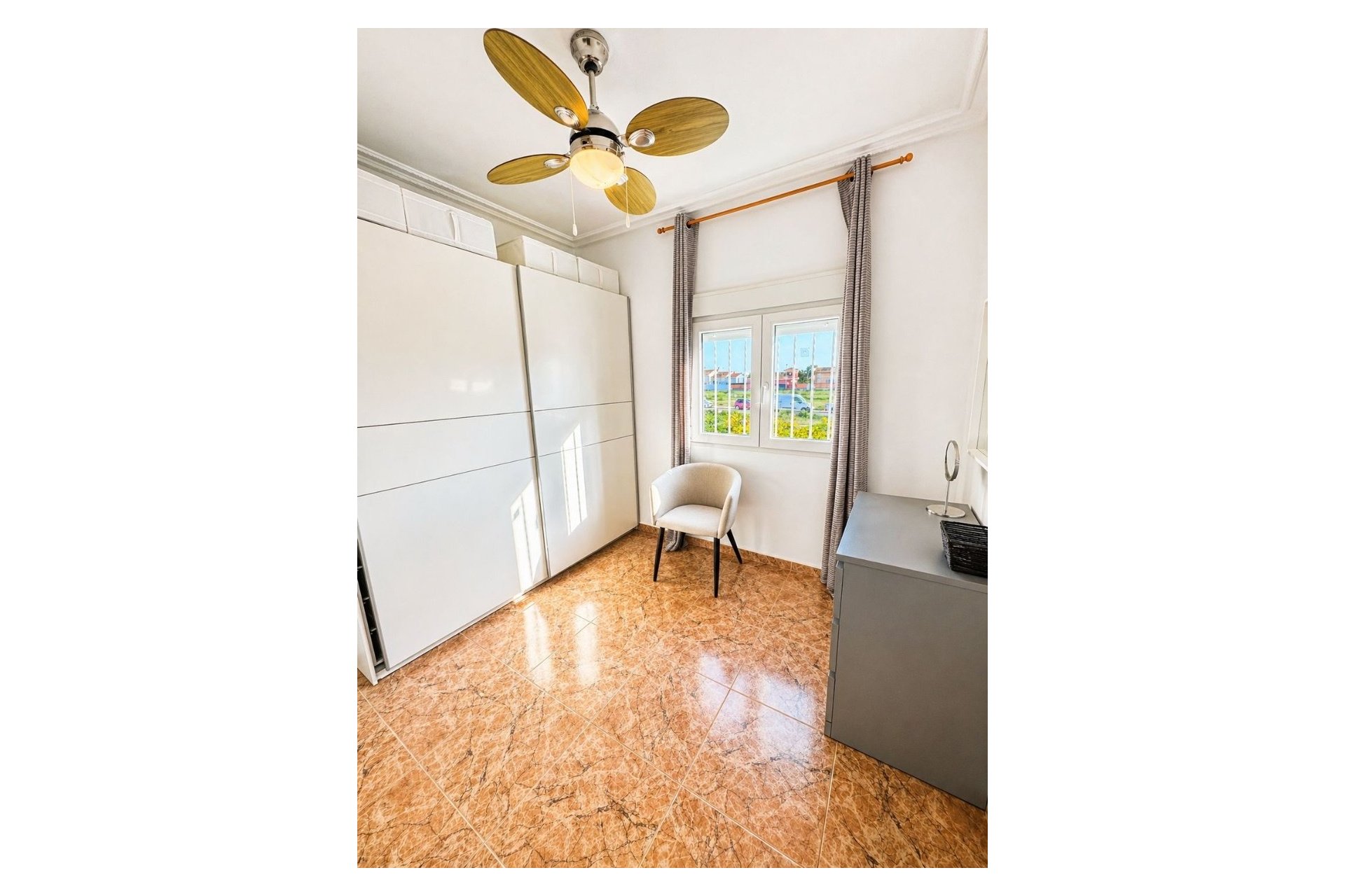 Revente - Villa -
Torrevieja - Costa Blanca