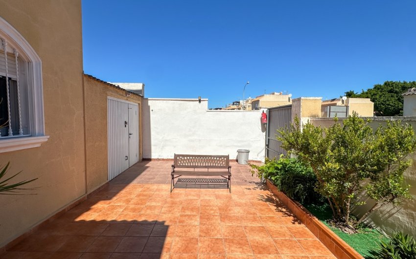 Revente - Villa -
Torrevieja - Costa Blanca
