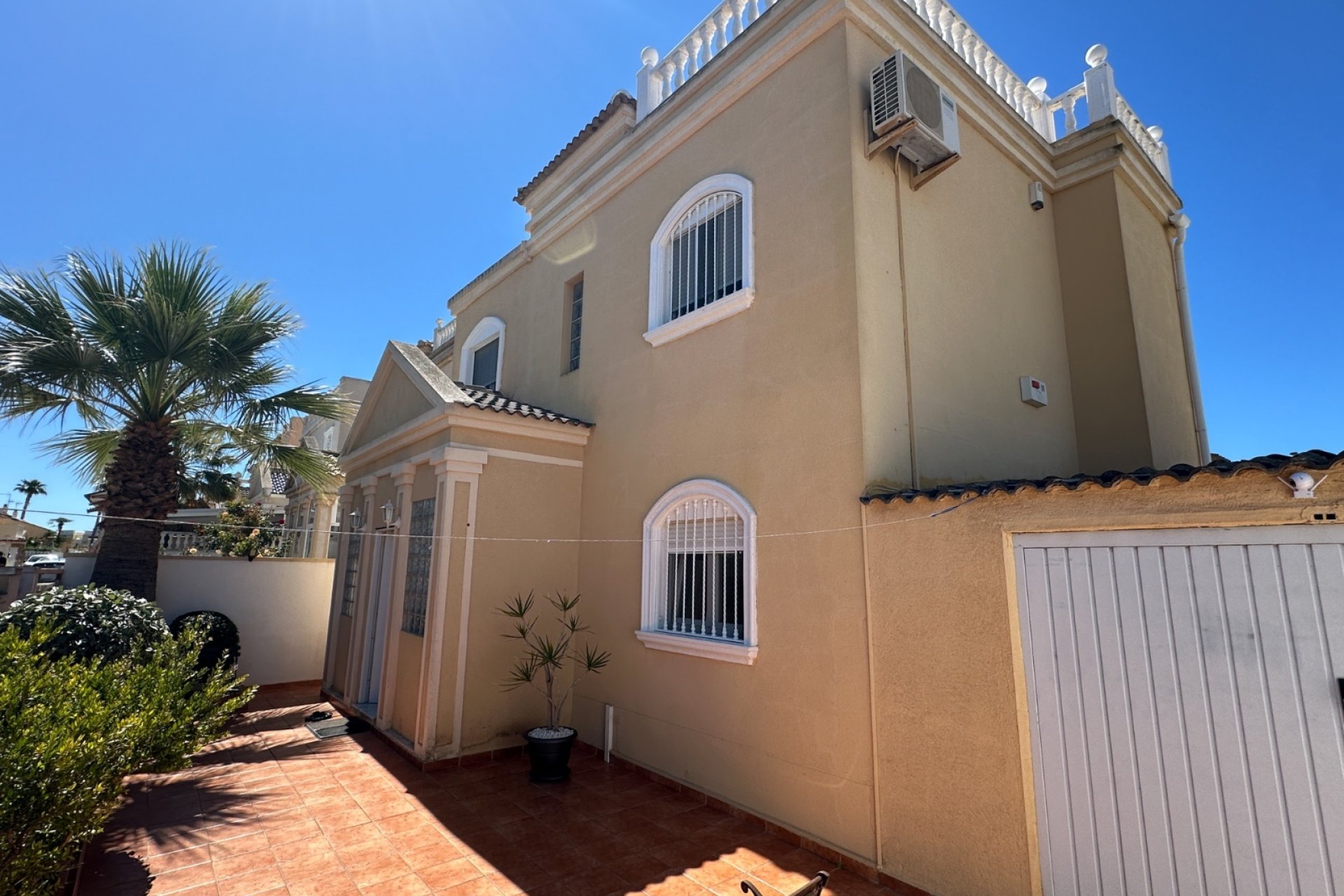 Revente - Villa -
Torrevieja - Costa Blanca
