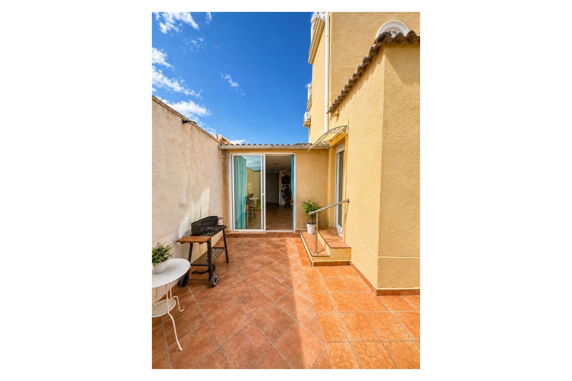 Revente - Villa -
Torrevieja - Costa Blanca
