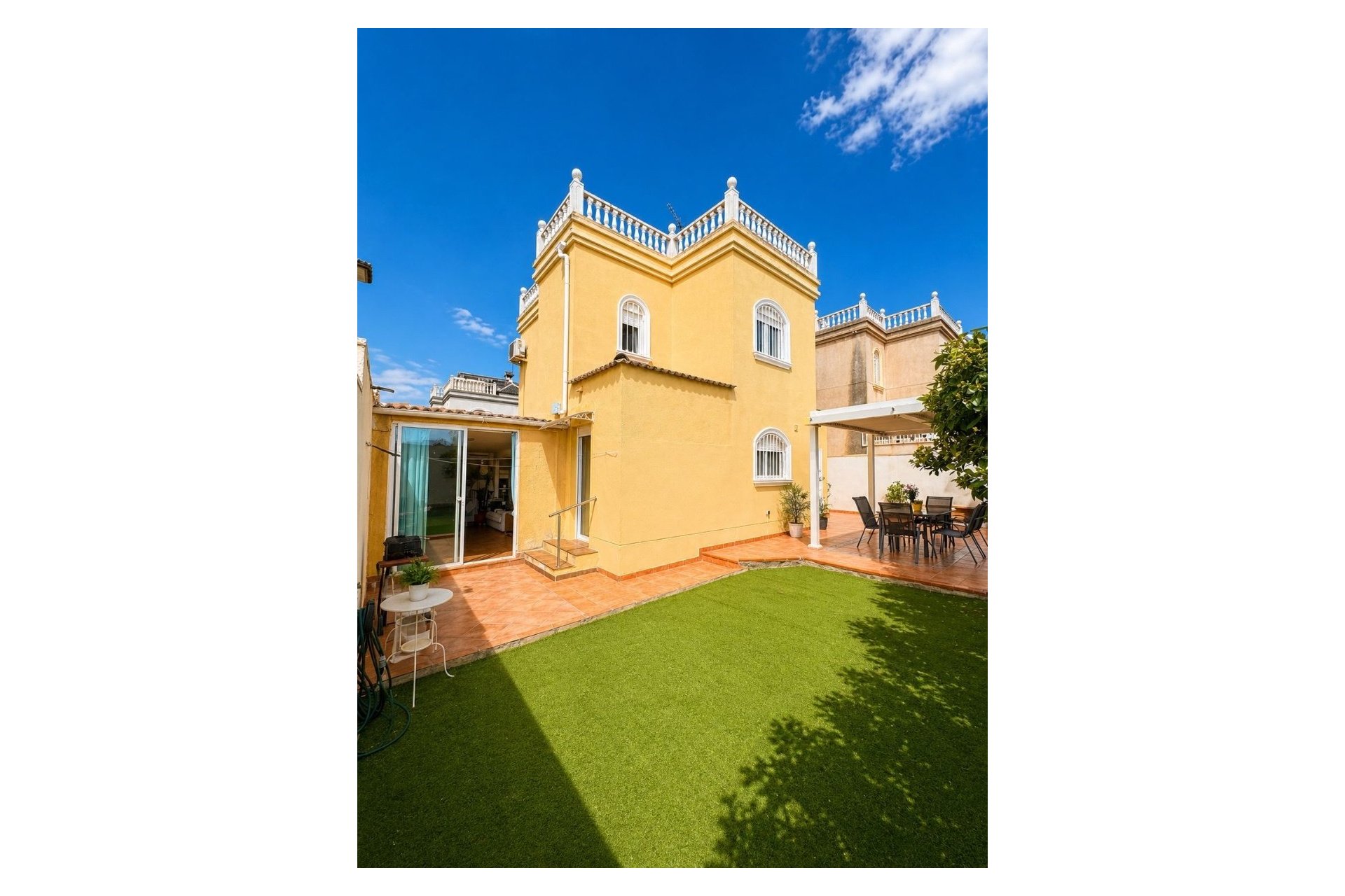 Revente - Villa -
Torrevieja - Costa Blanca