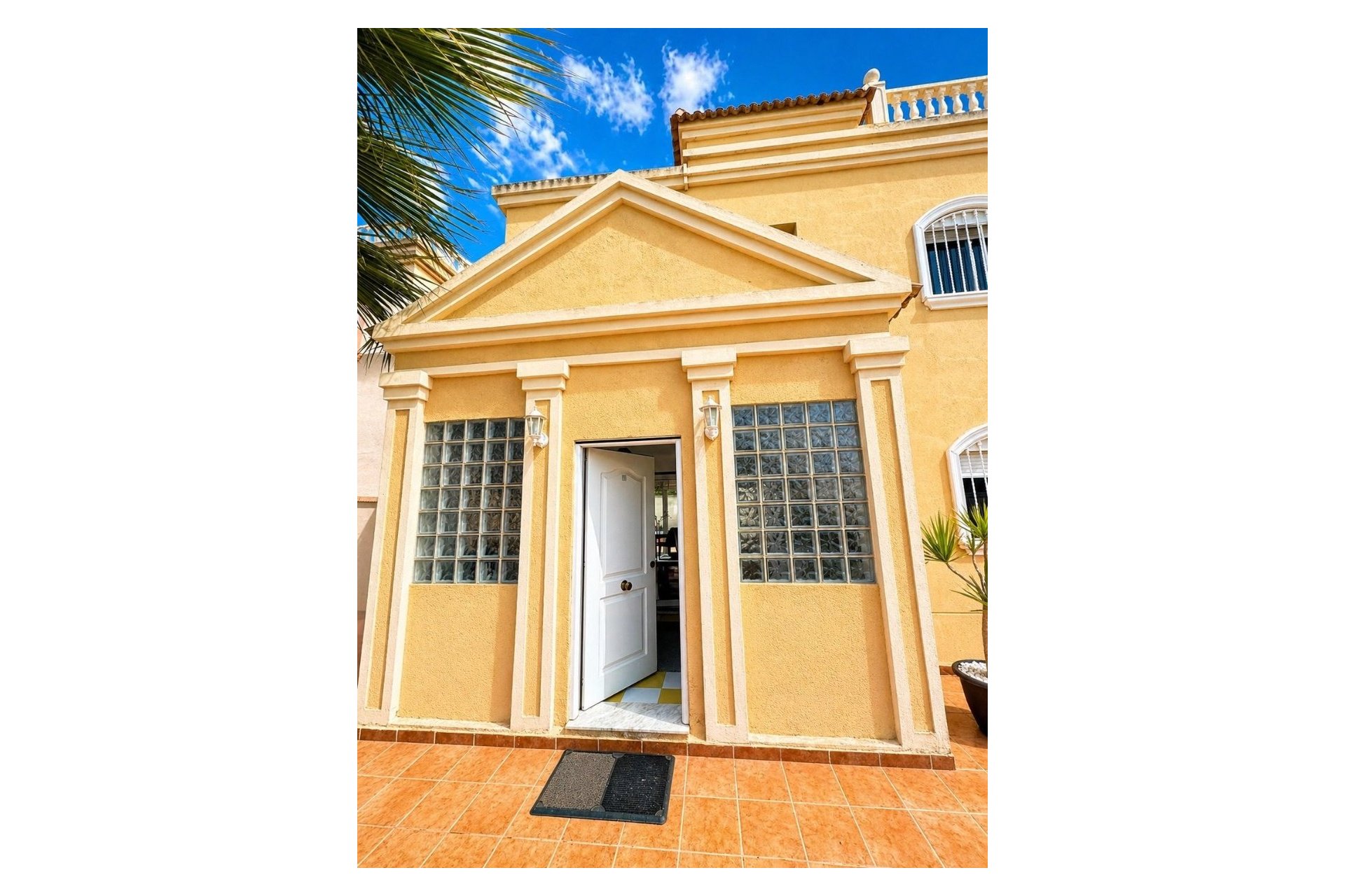 Revente - Villa -
Torrevieja - Costa Blanca