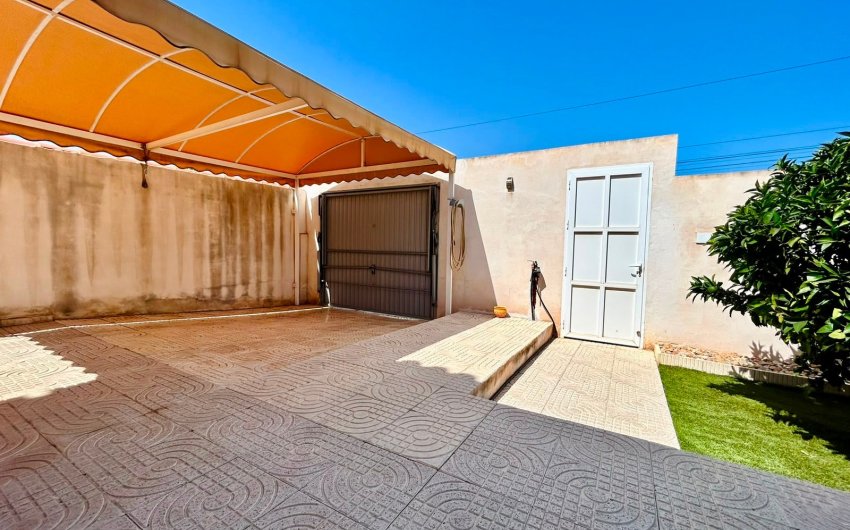 Revente - Villa -
Torrevieja - Costa Blanca