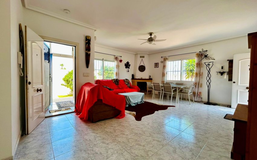 Revente - Villa -
Torrevieja - Costa Blanca