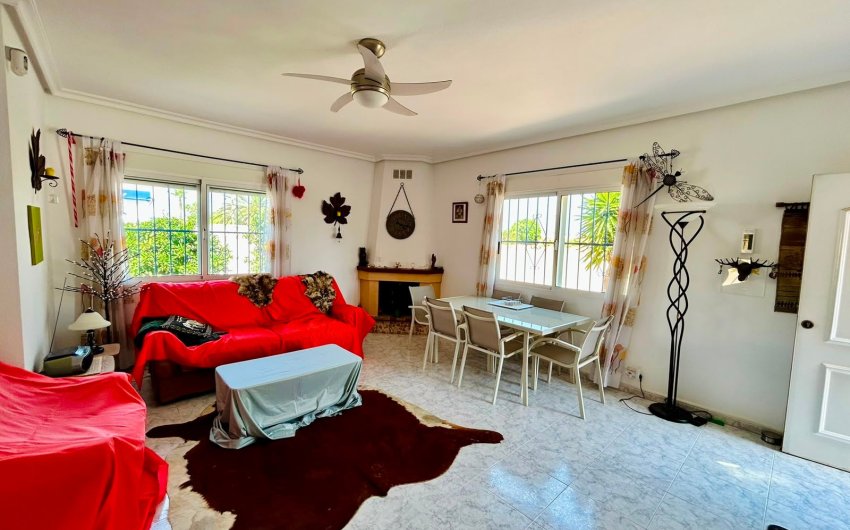 Revente - Villa -
Torrevieja - Costa Blanca