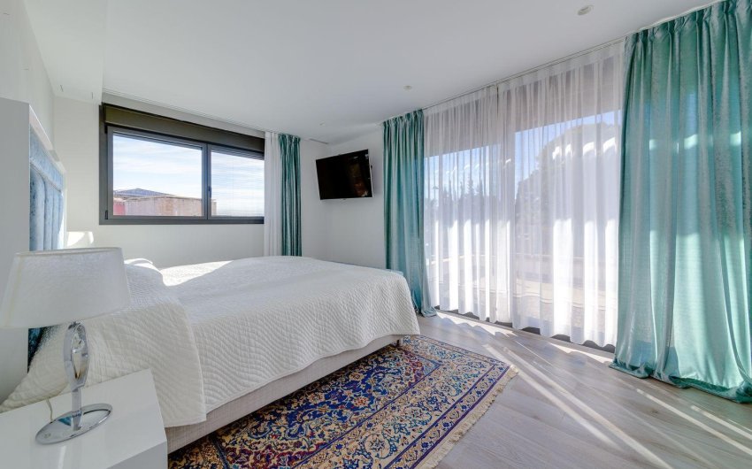 Revente - Villa -
Torrevieja - Costa Blanca