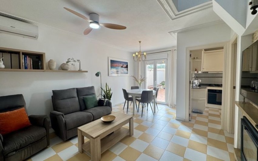 Revente - Villa -
Torrevieja - Costa Blanca