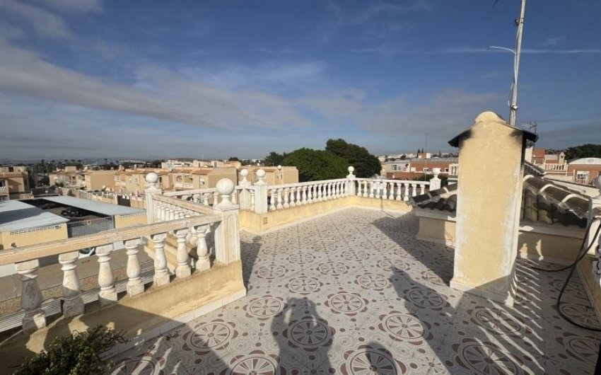 Revente - Villa -
Torrevieja - Costa Blanca