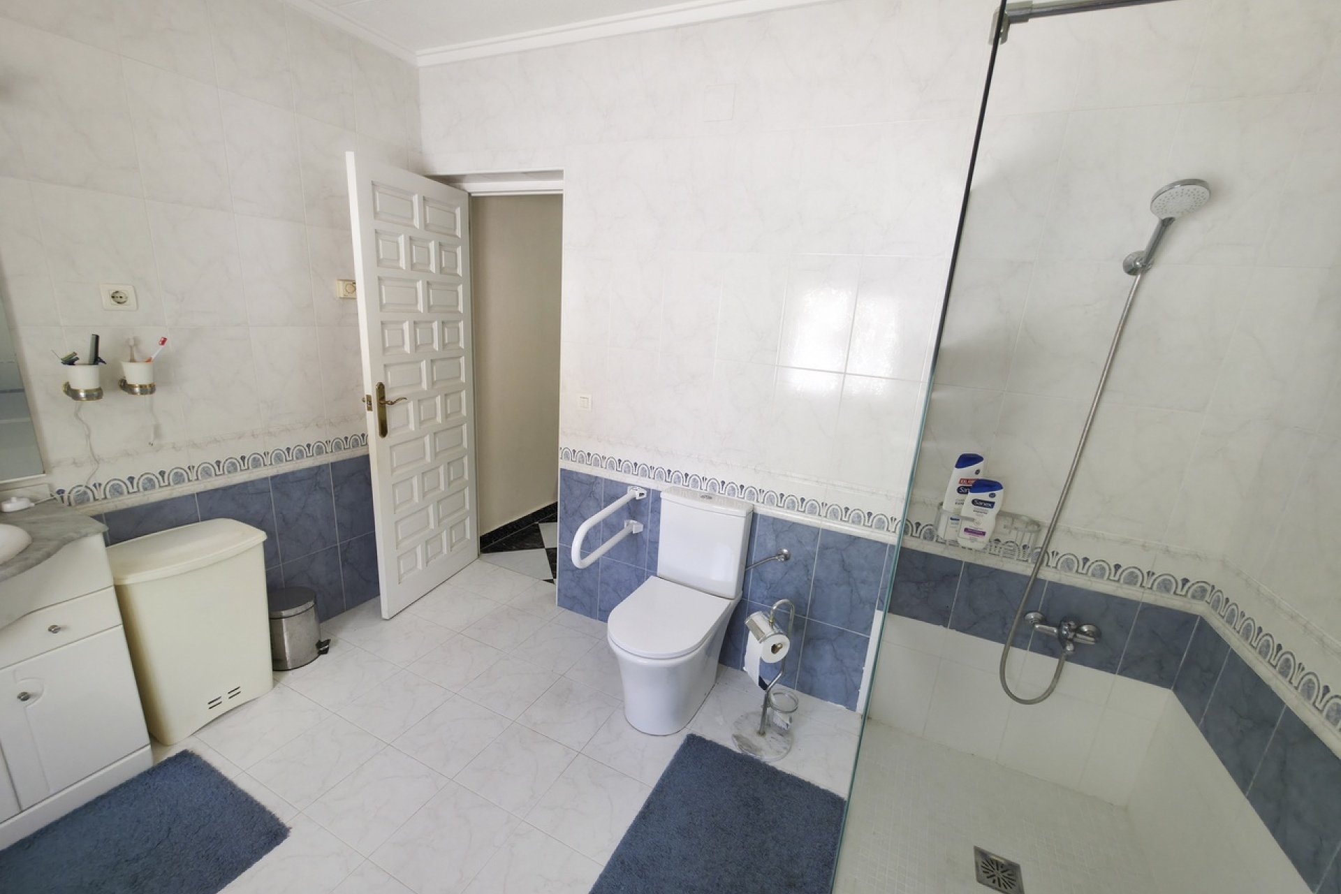 Revente - Villa -
Torrevieja - Costa Blanca