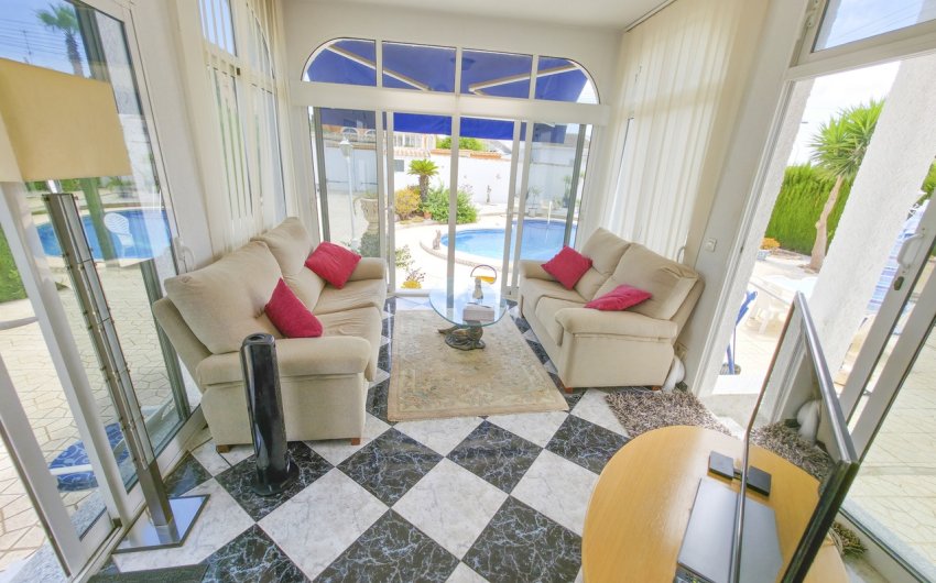 Revente - Villa -
Torrevieja - Costa Blanca