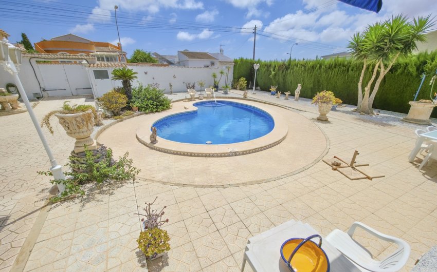 Revente - Villa -
Torrevieja - Costa Blanca