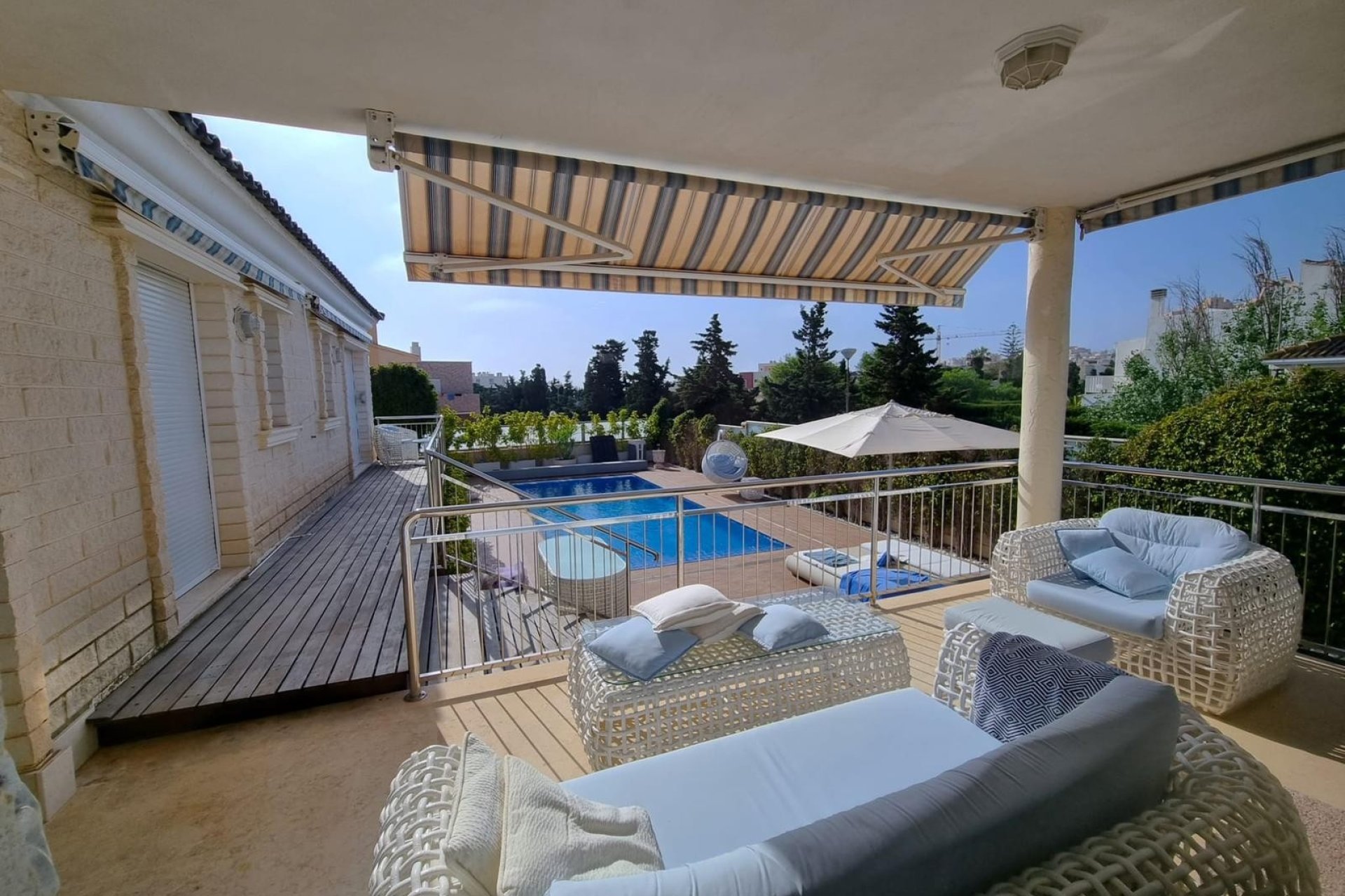 Revente - Villa -
Torrevieja - Costa Blanca