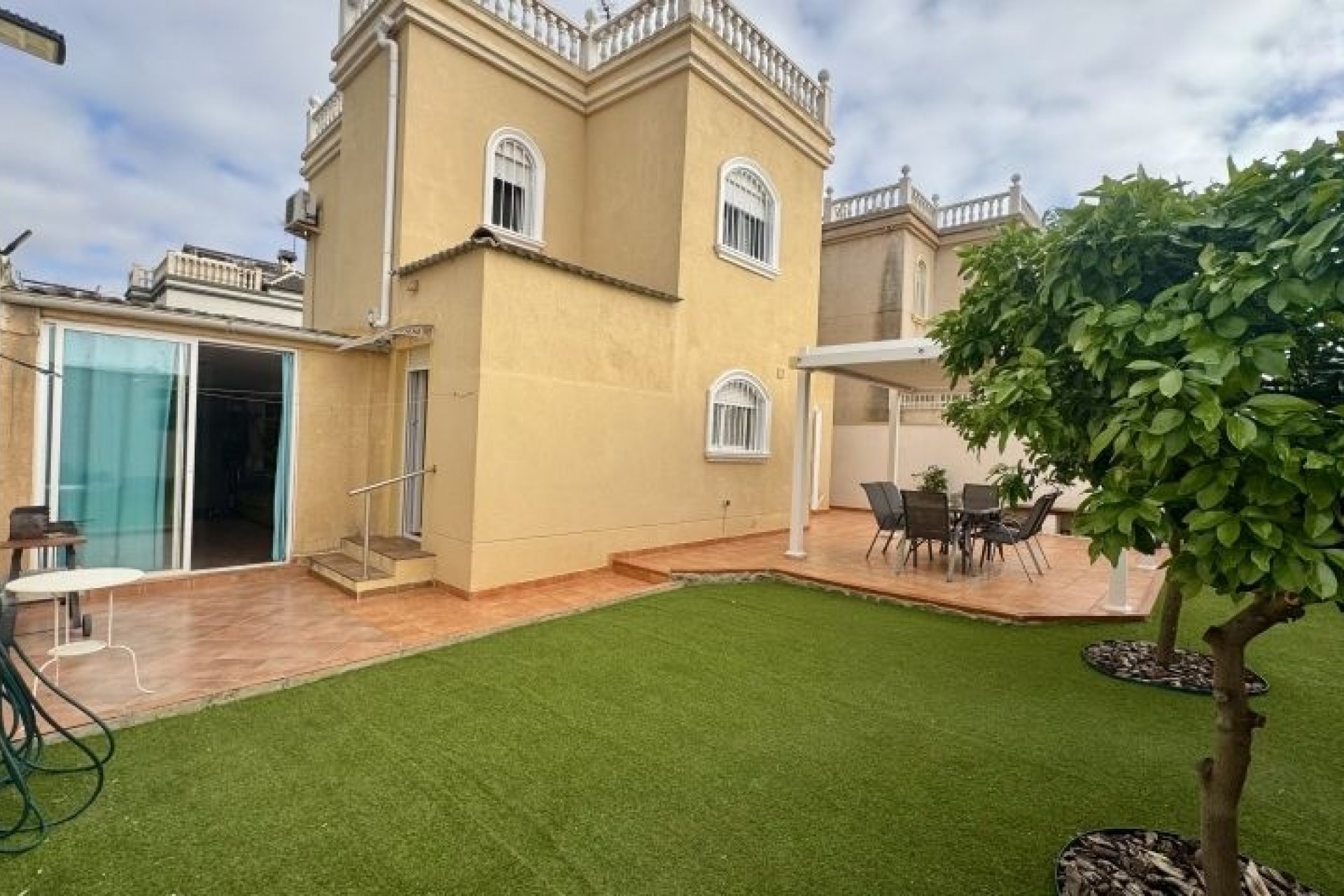 Revente - Villa -
Torrevieja - Costa Blanca