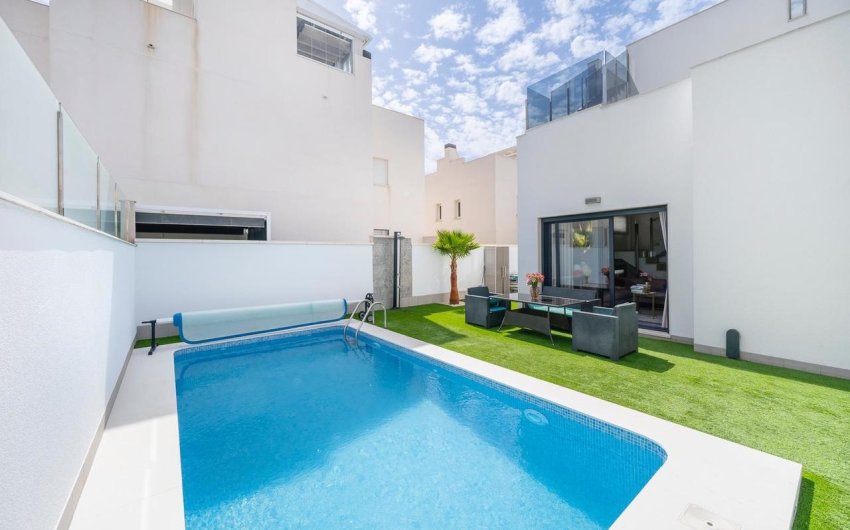 Revente - Villa -
Torrevieja - Costa Blanca