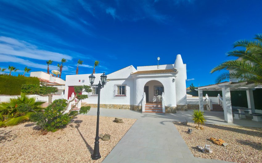 Revente - Villa -
Torrevieja - Costa Blanca