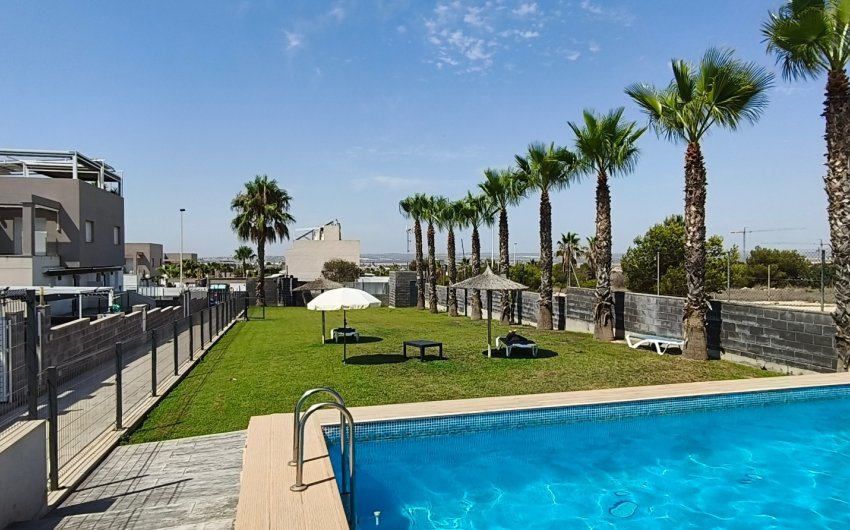 Revente - Villa -
Torrevieja - Costa Blanca