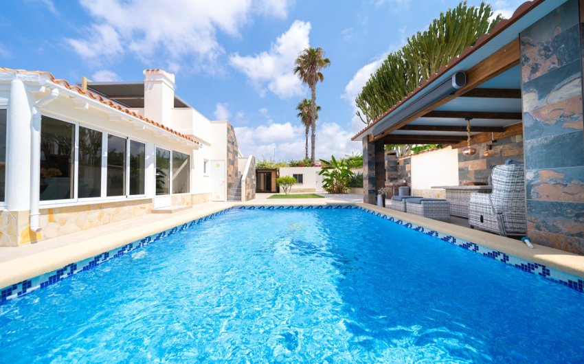 Revente - Villa -
Torrevieja - Costa Blanca