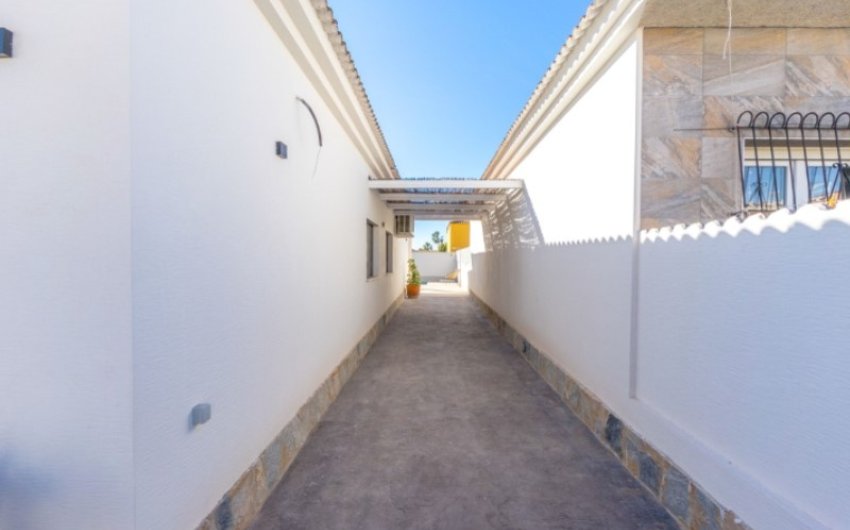 Revente - Villa -
Torrevieja - Costa Blanca