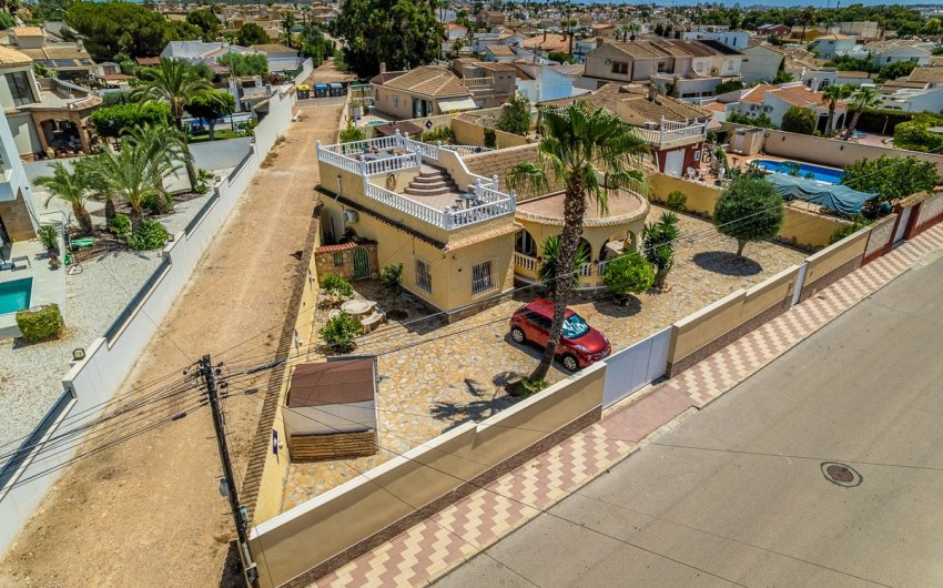 Revente - Villa -
Torrevieja - Costa Blanca