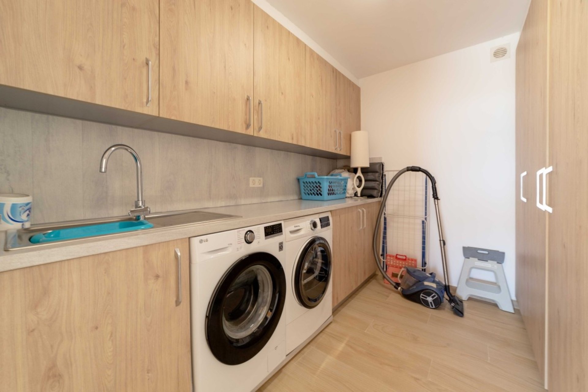 Revente - Villa -
Torrevieja - Costa Blanca