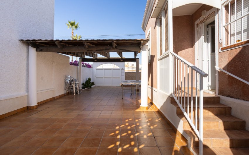Revente - Villa -
Torrevieja - Costa Blanca