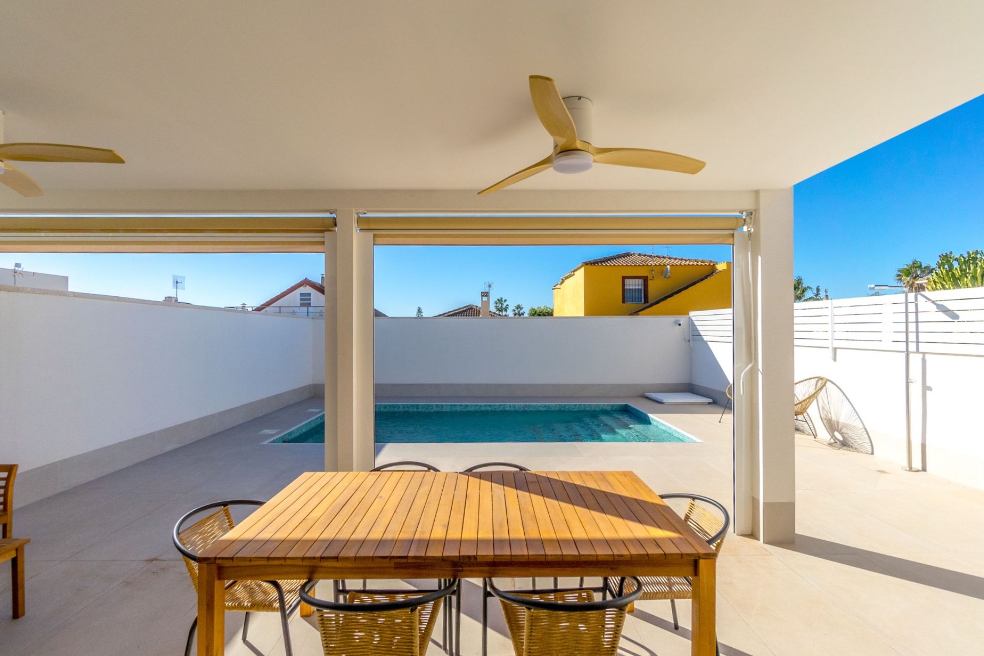 Revente - Villa -
Torrevieja - El Chaparral