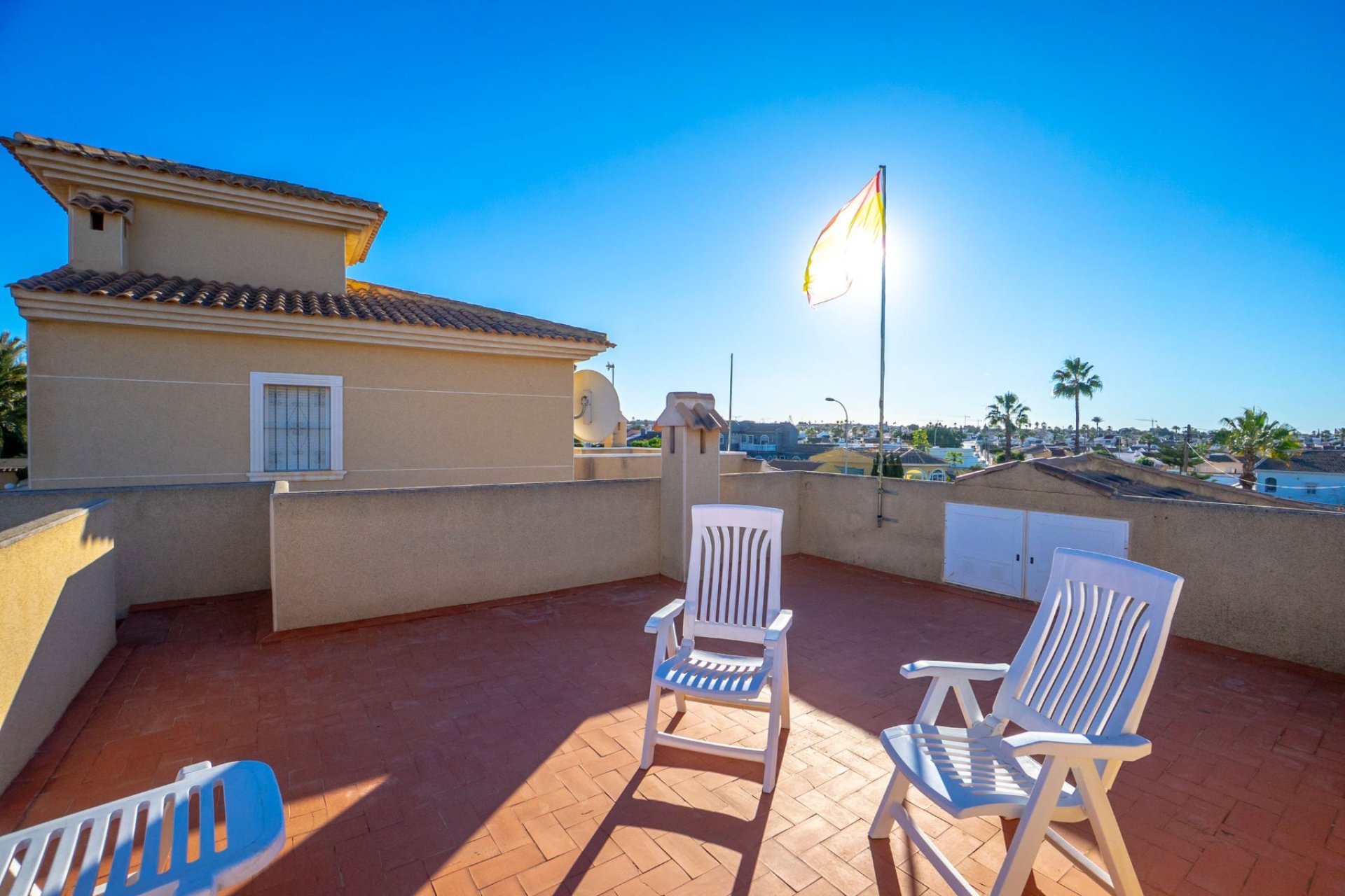 Revente - Villa -
Torrevieja - El Chaparral