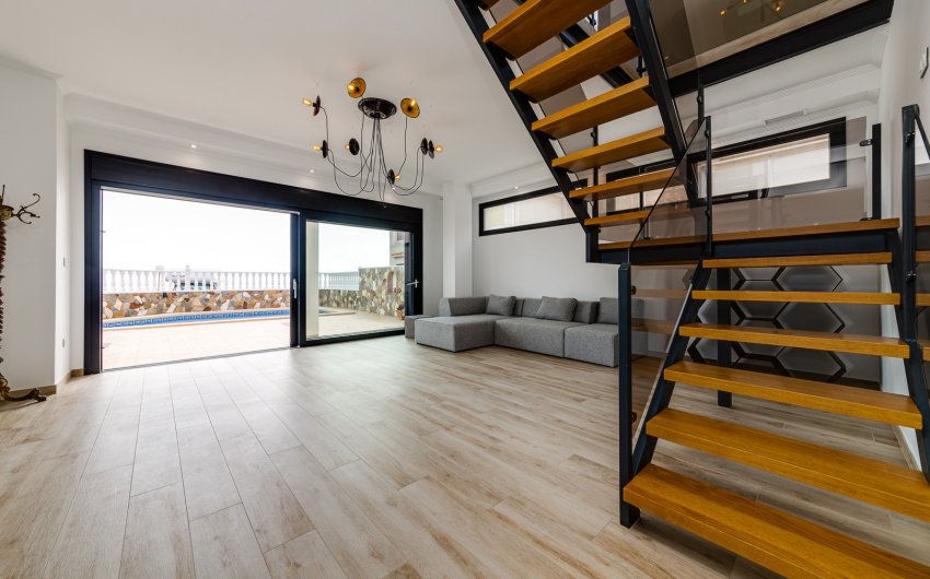 Revente - Villa -
Torrevieja - La Mata