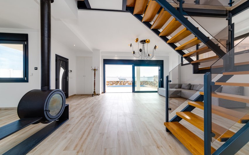 Revente - Villa -
Torrevieja - La Mata