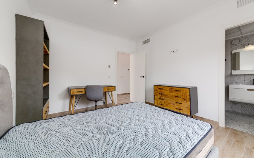 Revente - Villa -
Torrevieja - La Mata