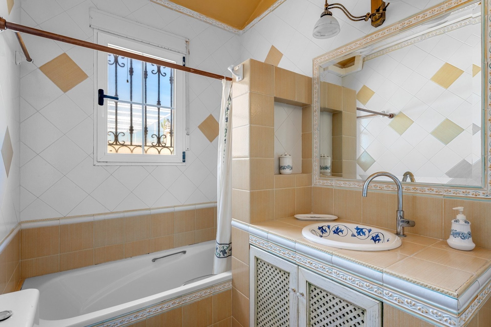 Revente - Villa -
Torrevieja - La Mata