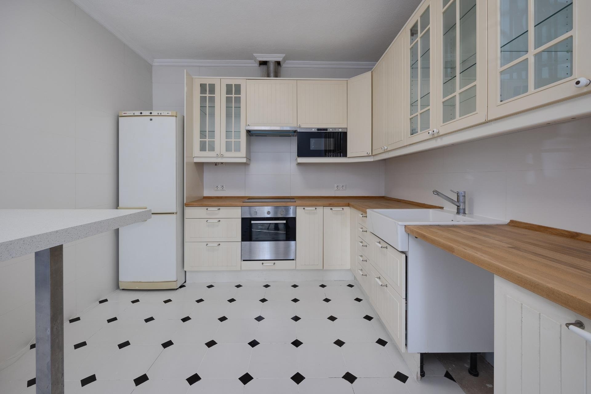 Revente - Villa -
Torrevieja - La Siesta - El Salado - Torreta