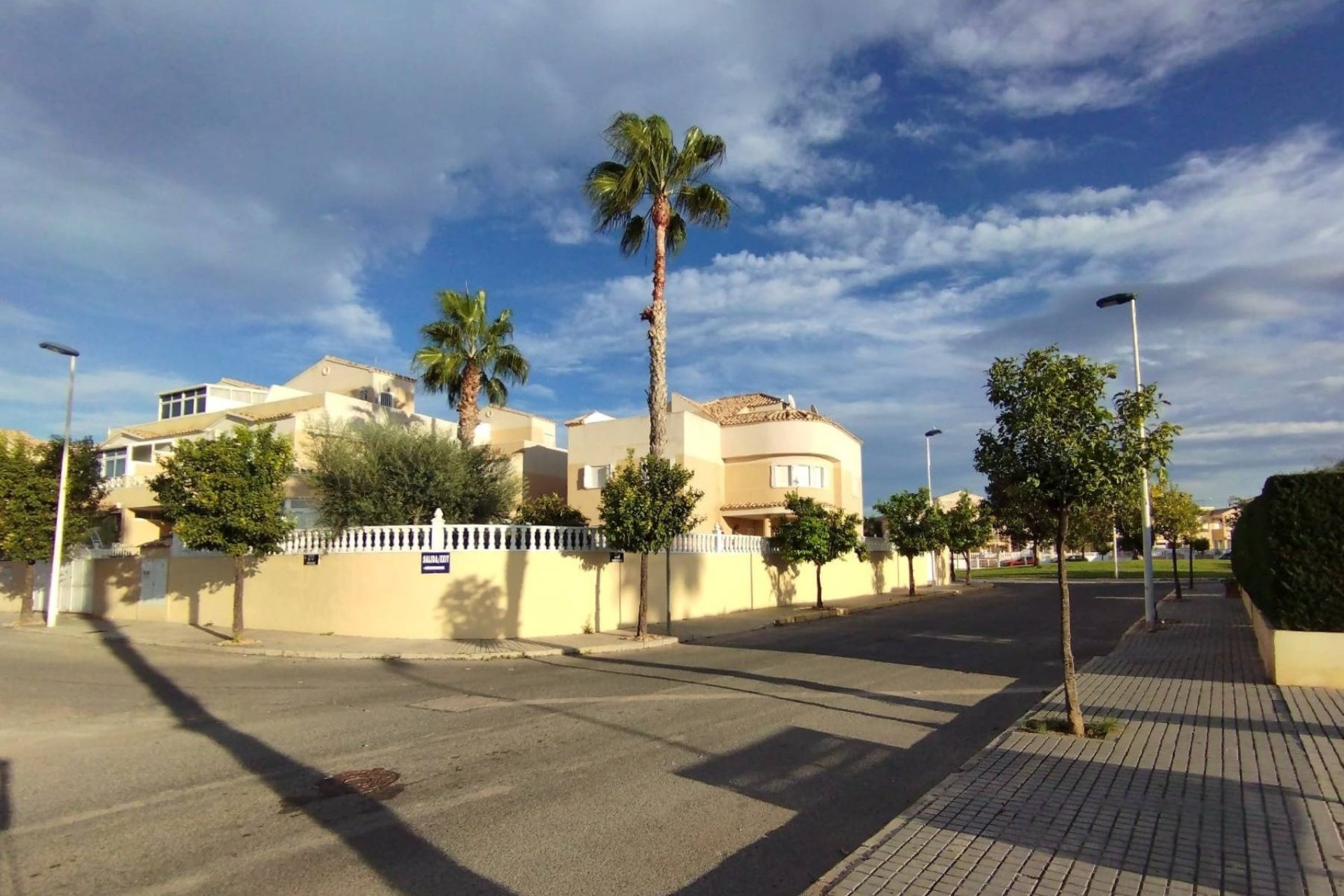 Revente - Villa -
Torrevieja - La Siesta - El Salado - Torreta