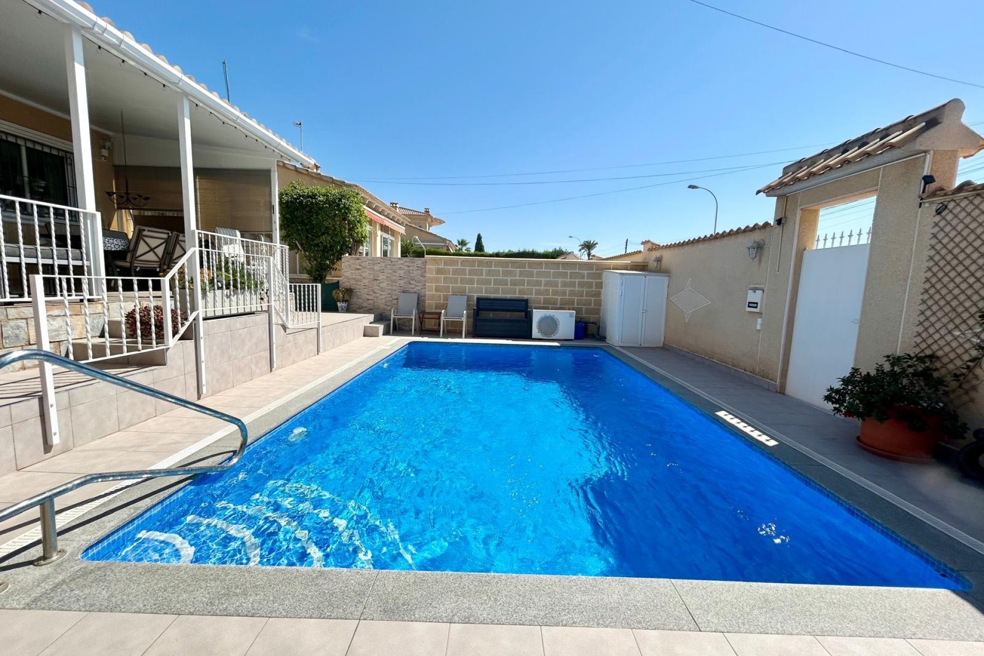 Revente - Villa -
Torrevieja - La Siesta